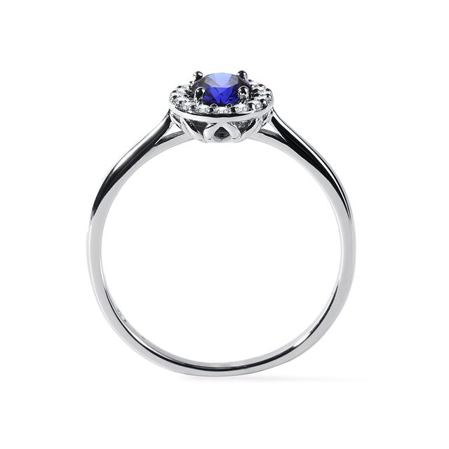 BAGUE EN OR JAUNE AVEC SAPHIR ET DIAMANTS - BAGUES DE FIANÇAILLES EN SAPHIR - 