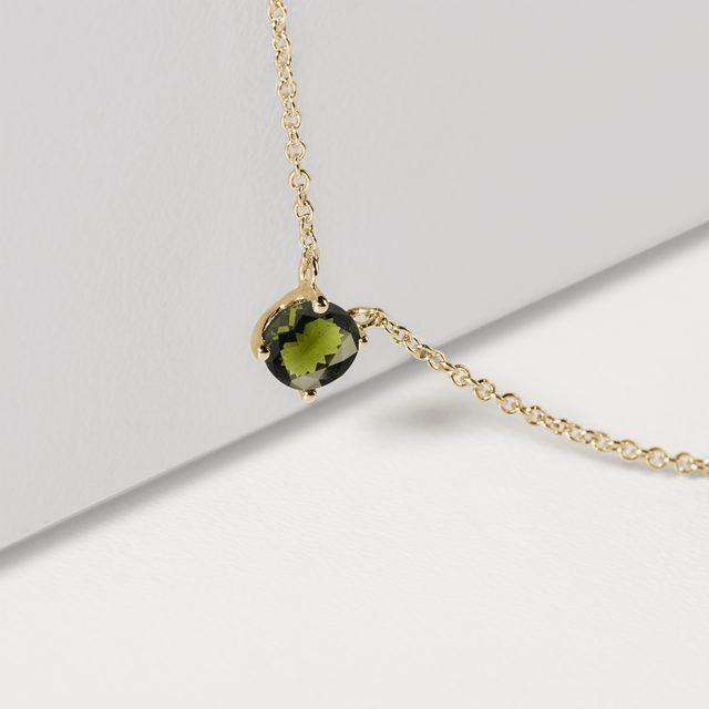 GREEN MOLDAVITE NECKLACE IN YELLOW GOLD - MOLDAVITE NECKLACES - 