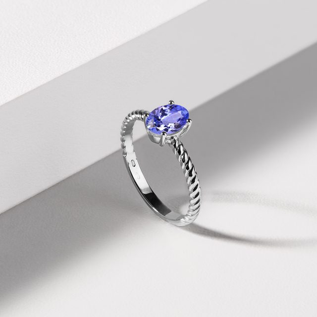 OVAL TANZANITE WHITE GOLD RING - TANZANITE RINGS - 