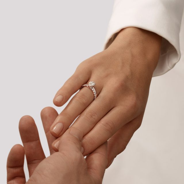 ENSEMBLE D'ANNEAUX AVEC LG ET DIAMANTS NATURELS EN OR ROSE - BAGUE DE FIANÇAILLES ET ALLIANCE ASSORTIES - 