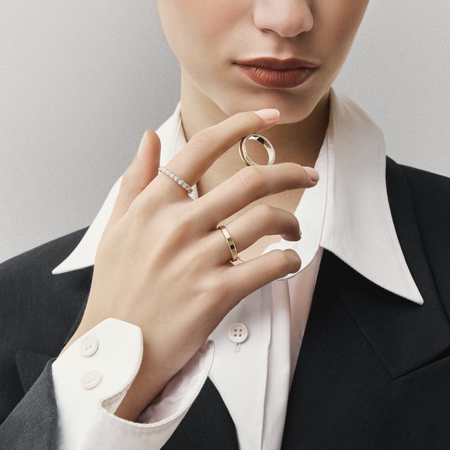 DAMENRING MIT GESCHLIFFENEN KANTEN IN GELBGOLD - RINGE GELBGOLD - 