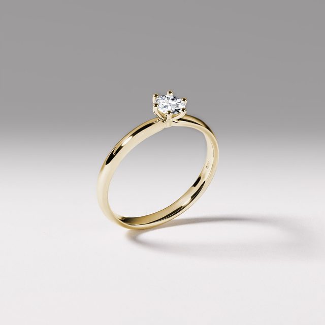 CLASSIC GOLD ENGAGEMENT RING WITH BRILLIANT - BRILLIANT CUT DIAMOND ENGAGEMENT RINGS - 