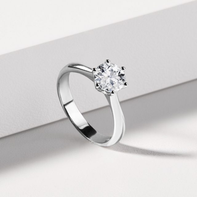 BAGUE EN OR BLANC AVEC DIAMANT DE SYNTHÈSE 1 CARAT - BAGUES AVEC DIAMANTS DE SYNTHÈSE - 