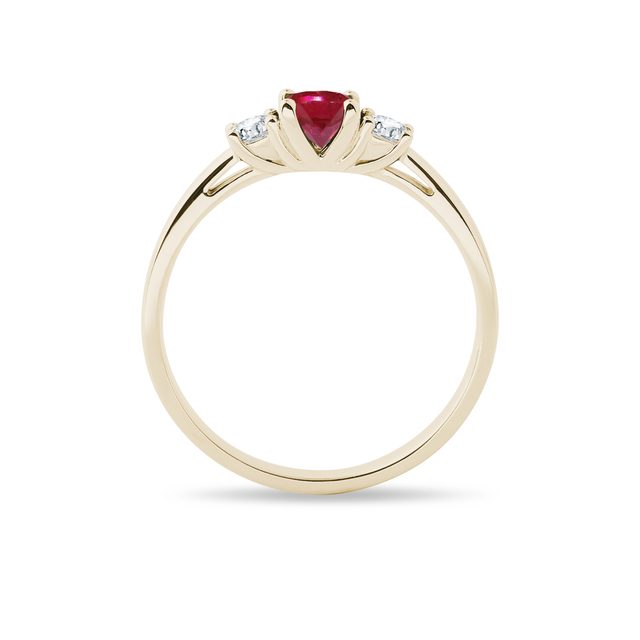 RUBINRING MIT DIAMANTEN IN GELBGOLD - RUBIN-VERLOBUNGSRINGE - 