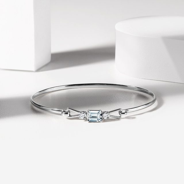 NÁRAMOK S AKVAMARÍNOM A BRILIANTMI Z BIELEHO ZLATA - NÁRAMKY S DRAHOKAMAMI - 