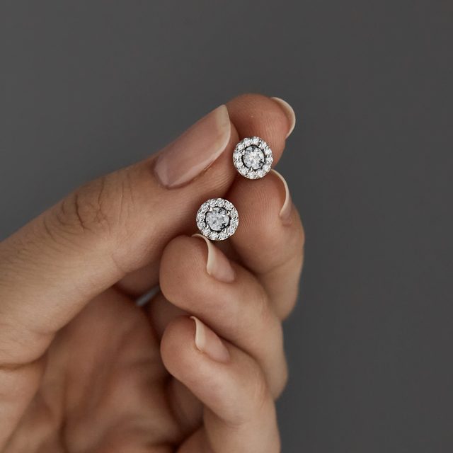 LUXURIÖSE BRILLANTOHRRINGE AUS WEISSGOLD - OHRSTECKER DIAMANT - 