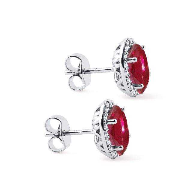 BOUCLES D'OREILLES OVALES AVEC RUBIS ET DIAMANTS EN OR BLANC - BOUCLES D'OREILLES EN RUBIS - 
