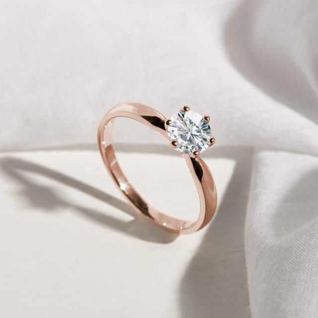 BAGUE DELUXE EN OR ROSE AVEC DIAMANT - TAILLE BRILLANT - 