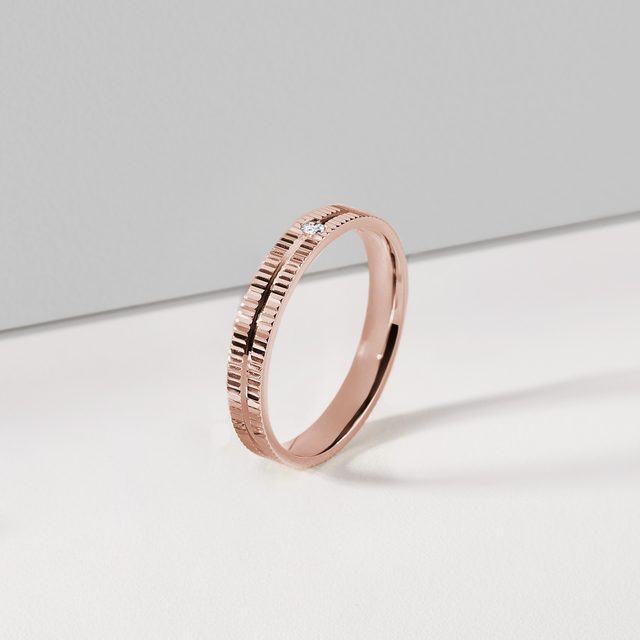 SET OF ENGRAVED DIAMOND RINGS IN ROSE GOLD - ROSE GOLD WEDDING SETS - 