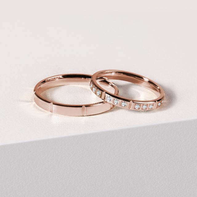 HERRENRING MIT GRAVUR AUS GLÄNZENDEM ROSÉGOLD - TRAURINGE FÜR HERREN - 