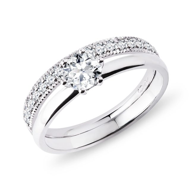 JEU D'ANNEAUX DE MARIAGE EN OR BLANC AVEC DIAMANTS - BAGUE DE FIANÇAILLES ET ALLIANCE ASSORTIES - 