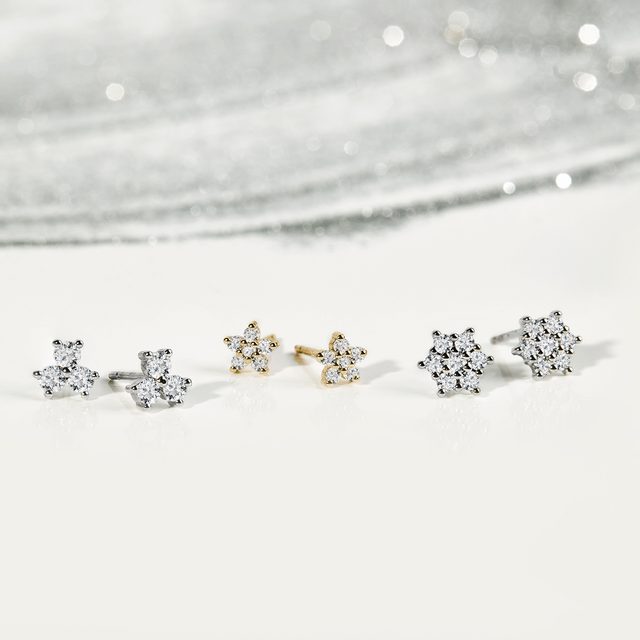 NÁUŠNICE PECKY Z BÍLÉHO 14K ZLATA S BRILIANTY - DIAMANTOVÉ NÁUŠNICE PECKY - 