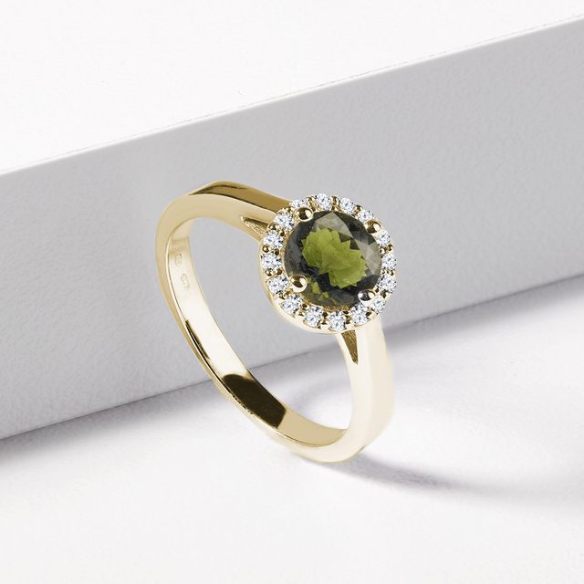 Moldavite and diamond ring in yellow gold KLENOTA