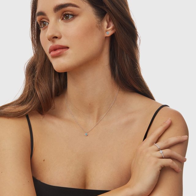 HALO NÁUŠNICE Z BÍLÉHO 14K ZLATA S MODRÝMI DIAMANTY - DIAMANTOVÉ NÁUŠNICE PECKY - 