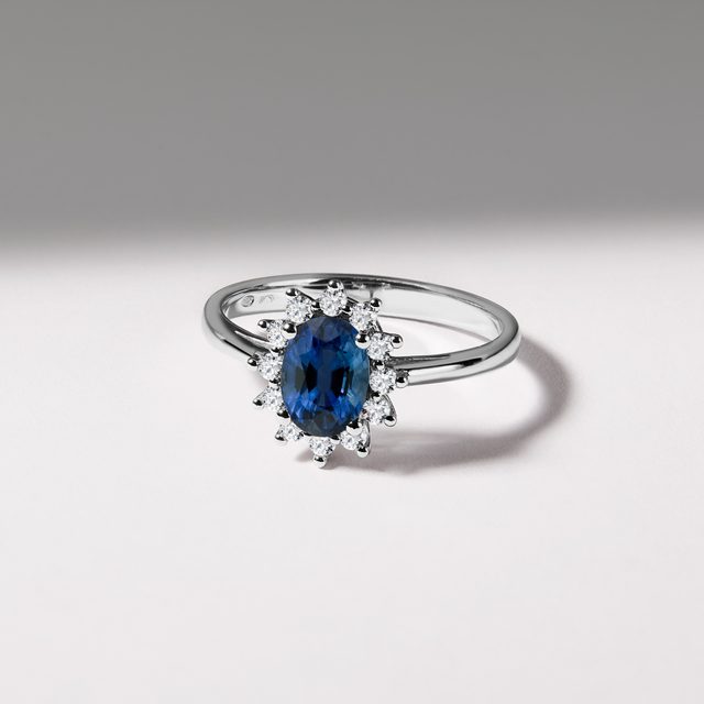 SAPPHIRE RING WITH BRILLIANTS IN WHITE GOLD - SAPPHIRE ENGAGEMENT RINGS - 