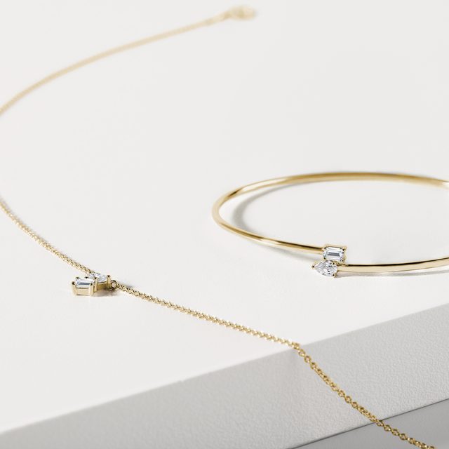 BRACELET JONC EN OR JAUNE ET DIAMANTS - BRACELETS MANCHETTE - 