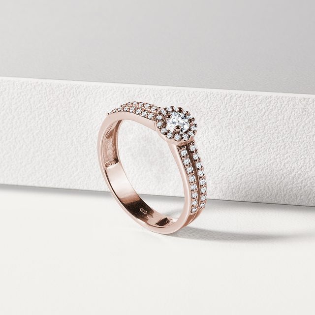 ZLATÝ ZÁSNUBNÝ PRSTEŇ S DIAMANTMI - DIAMANTOVÉ ZÁSNUBNÉ PRSTENE - 