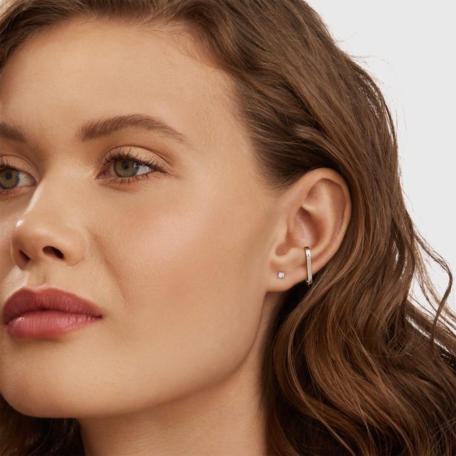 SET MINIMALISTICKÝCH SINGLE NÁUŠNÍC Z BIELEHO ZLATA - DIAMANTOVÉ SÚPRAVY - 