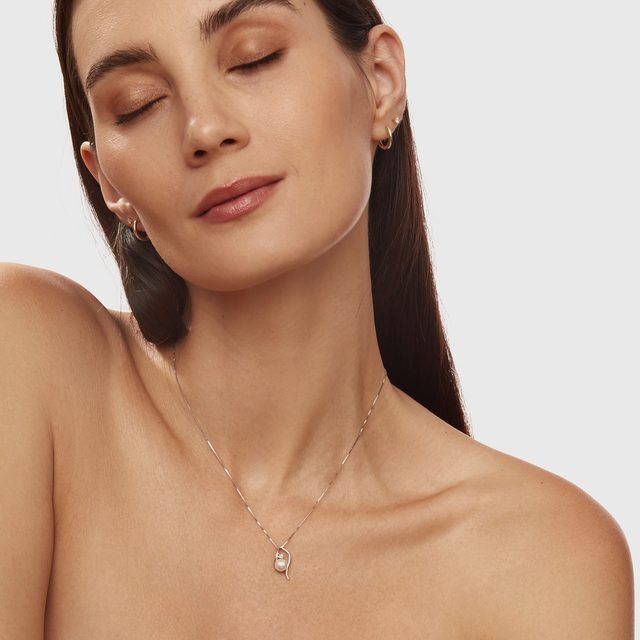 PENDENTIF EN OR BLANC AVEC PERLE D'EAU DOUCE - PENDENTIFS EN PERLES - 