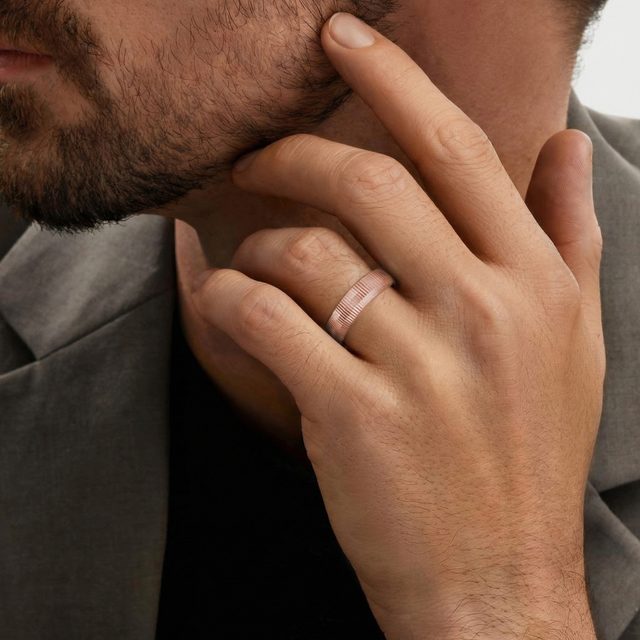 MEN'S VERTICAL RIDGE 14K ROSE GOLD RING - ROSE GOLD RINGS - 