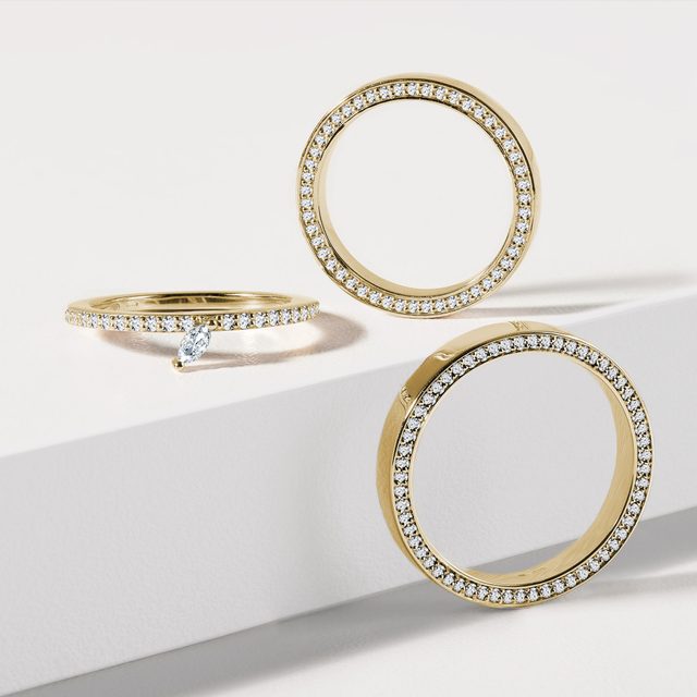 DIAMOND SIDE CHANNEL MEN'S GOLD BAND - RINGS FOR HIM - 