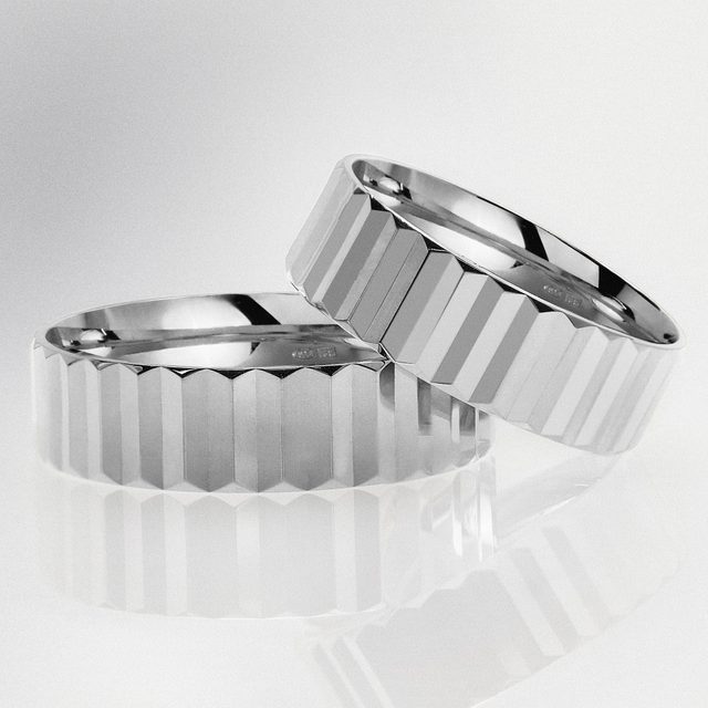 MEN'S WHITE GOLD FLUTED RING - RINGS FOR HIM - 