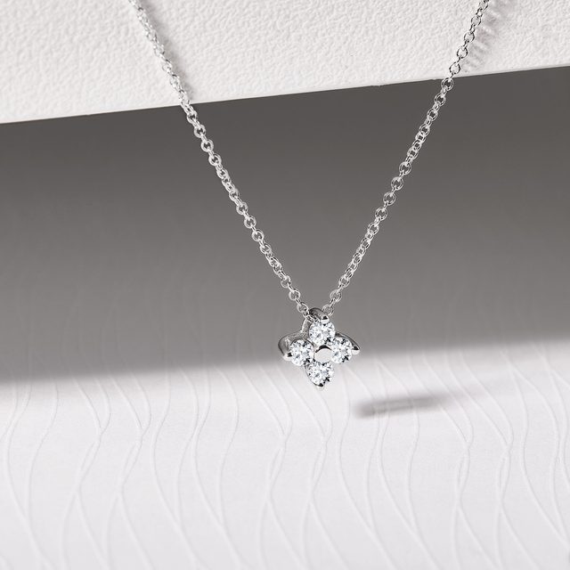 COLLIER D'OR BLANC AVEC DIAMANT CENTRAL - COLLIERS AVEC DIAMANTS - 
