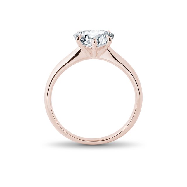 PIERŚCIONEK Z RÓŻOWEGO ZŁOTA Z LABORATORYJNYM DIAMENTEM W KSZTAŁCIE SERCA - PIERŚCIONKI Z LAB GROWN DIAMENTAMI - 