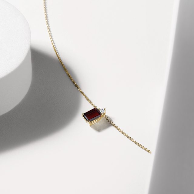 NASZYJNIK Z ŻÓŁTEGO ZŁOTA Z GRANATEM I DIAMENTEM - NASZYJNIKI Z GRANATAMI - 