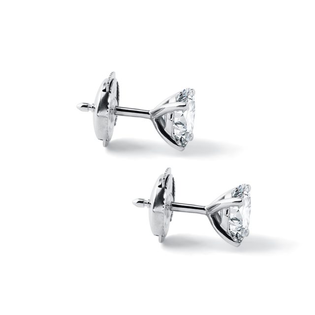 NÁUŠNICE Z BÍLÉHO ZLATA S OVÁLNÝMI LAB GROWN DIAMANTY - DIAMANTOVÉ NÁUŠNICE PECKY - 