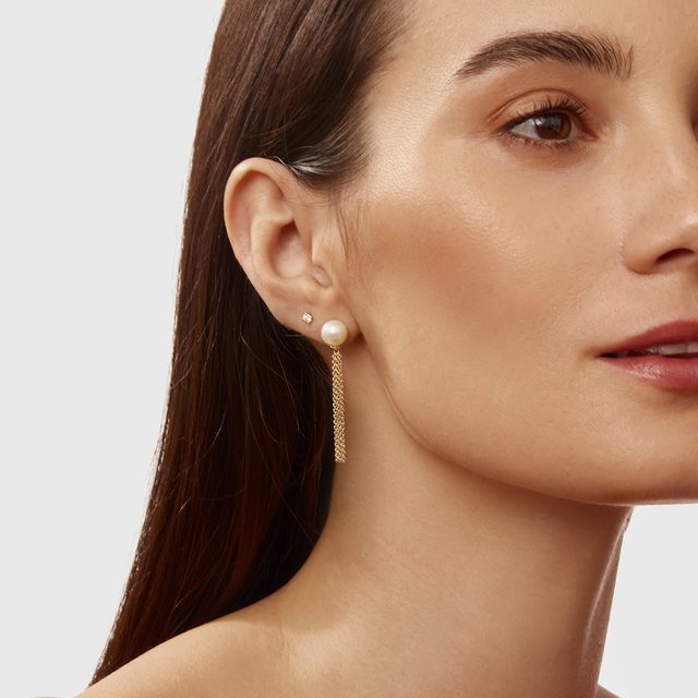 BOUCLES EN OR JAUNE AVEC CHAÎNES ET PERLES - BOUCLES D'OREILLES EN PERLES - 