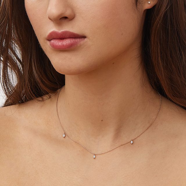 COLLIER MINIMALISTE AVEC OR ROSE AVEC DIAMANTS TAILLE MARQUISE - COLLIERS AVEC DIAMANTS - 