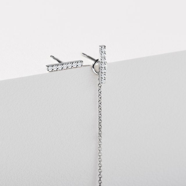 DIAMOND CHAIN BAR EARRINGS IN WHITE GOLD - DIAMOND EARRINGS - 