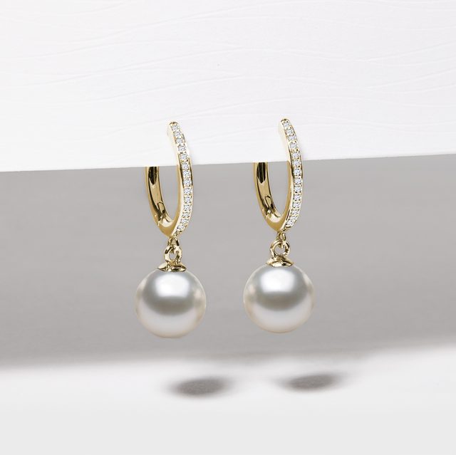 DIAMANTOHRRINGE MIT AKOYAPERLEN IN GELBGOLD - PERLEN OHRRINGE - 