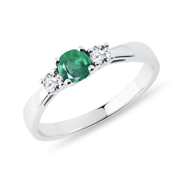 SMARAGDRING MIT DIAMANT AUS WEISSGOLD - RINGE MIT SMARAGD - RINGE