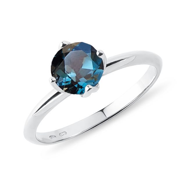 Bague de fiancailles en or blanc avec topaze London Blue KLENOTA