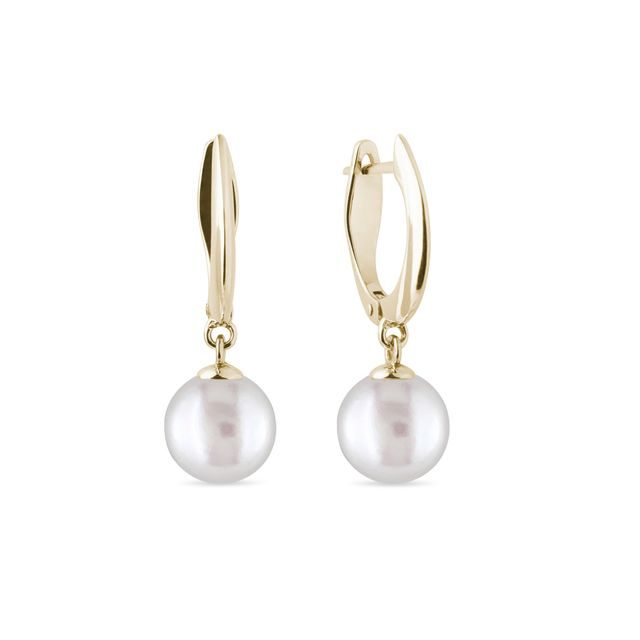Hoop Earrings in Yellow Gold with Pearls