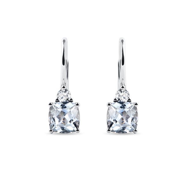 WEISSGOLDENE OHRRINGE MIT AQUAMARINEN UND DIAMANTEN - OHRRINGE AQUAMARIN - OHRRINGE