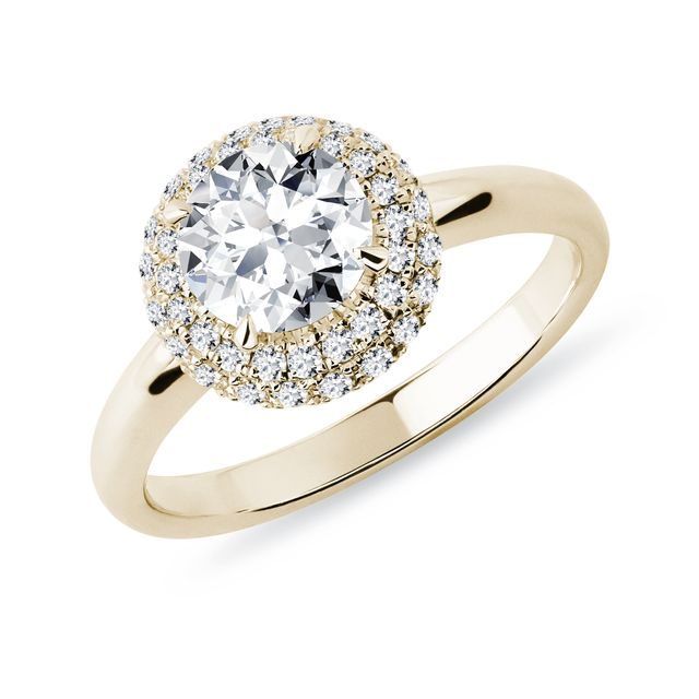 LUXUSNÍ DIAMANTOVÝ PRSTEN HALO ZE ŽLUTÉHO 14K ZLATA - ZÁSNUBNÍ PRSTENY S LAB GROWN DIAMANTY - ZÁSNUBNÍ PRSTENY