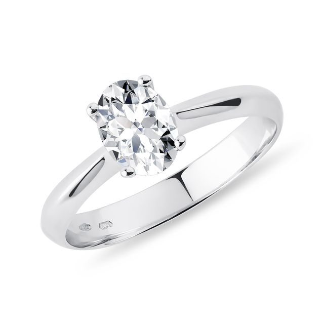 EXQUISITE OVAL DIAMOND RING IN WHITE GOLD - DIAMOND ENGAGEMENT RINGS - ENGAGEMENT RINGS