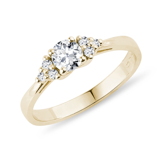 CLEAR DIAMOND RING IN YELLOW GOLD - DIAMOND ENGAGEMENT RINGS - ENGAGEMENT RINGS