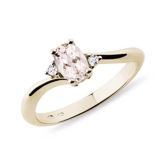 YELLOW GOLD RING WITH MORGANITE AND DIAMONDS - MORGANITE RINGS - RINGS