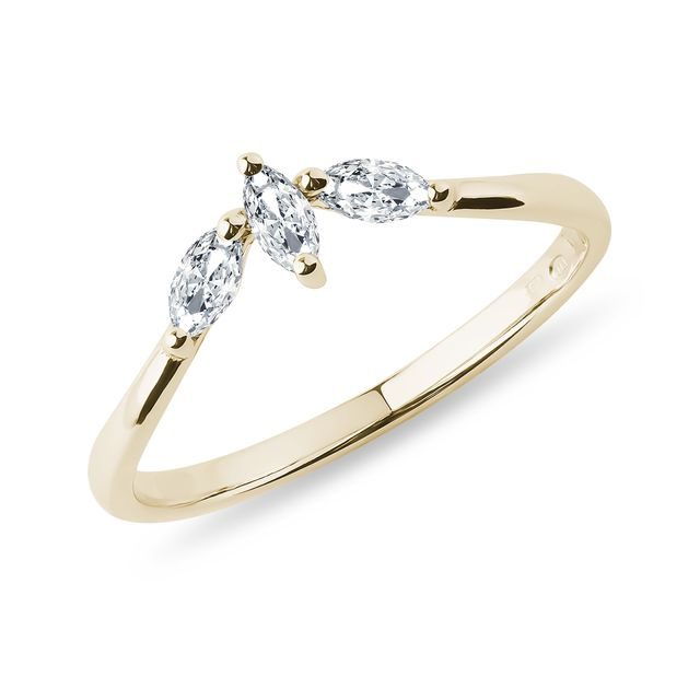 Prsten ze žlutého zlata s diamantovými markýzami