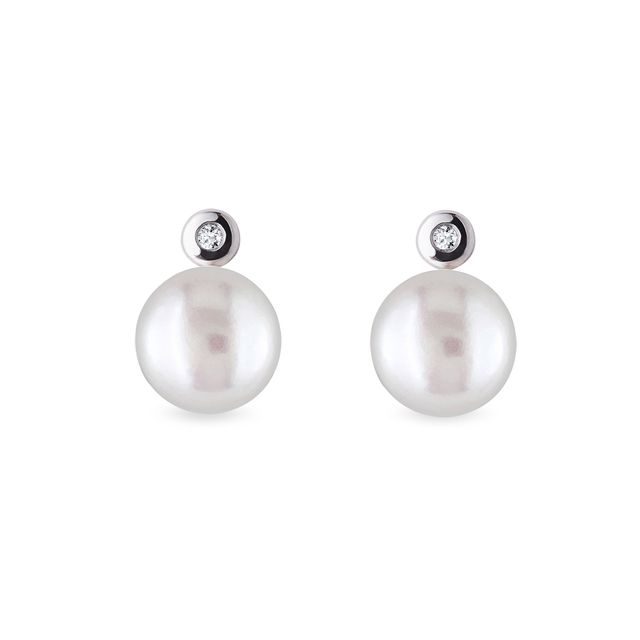 PEARL AND BEZEL CUT DIAMOND EARRINGS IN WHITE GOLD - PEARL EARRINGS - PEARL JEWELRY