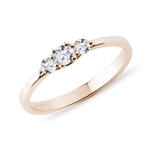Diamantový prsten  z růžového zlata