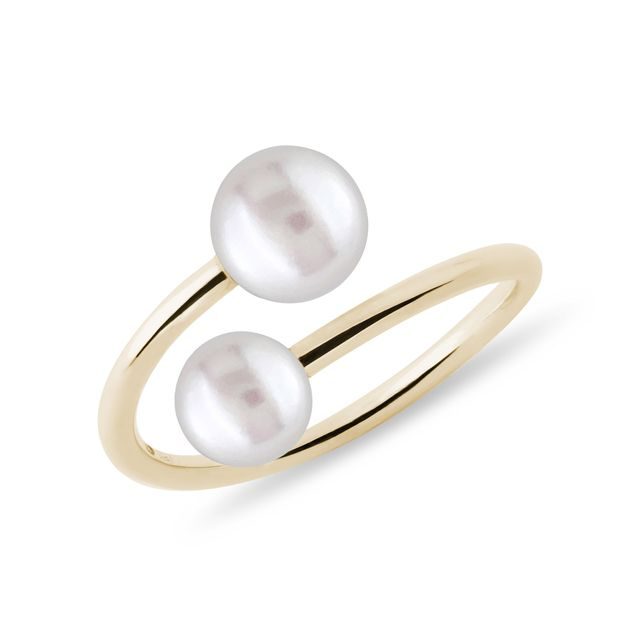 Gold Pearl Spiral Ring