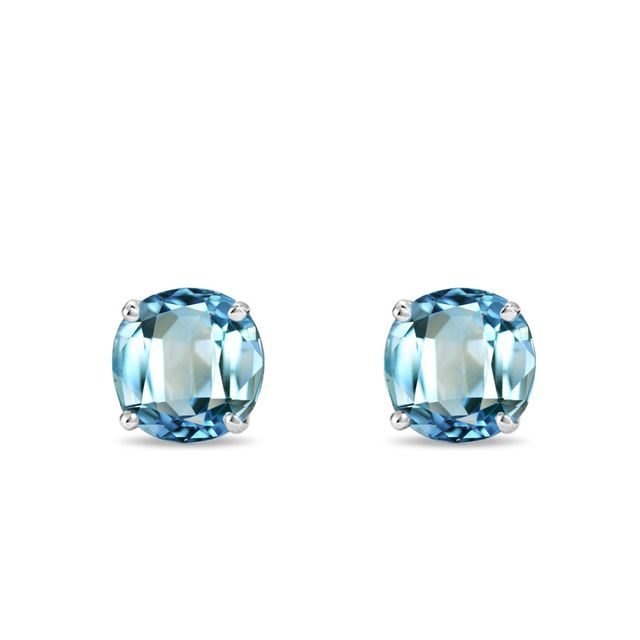 Timeless White Gold Earrings with Topaz