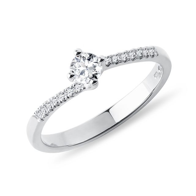 DIAMOND RING IN WHITE GOLD - ENGAGEMENT DIAMOND RINGS - ENGAGEMENT RINGS