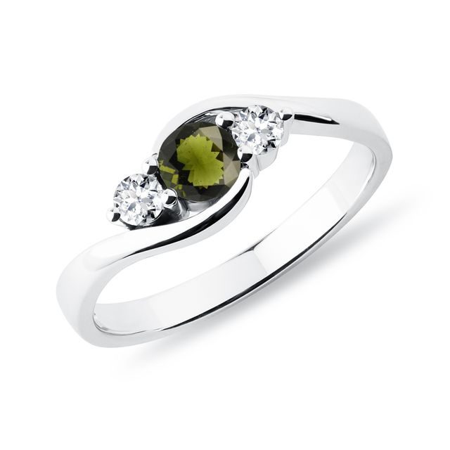 RING WITH MOLDAVITE AND DIAMONDS IN WHITE GOLD - MOLDAVITE RINGS - RINGS