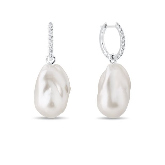 BOUCLES D'OREILLES EN OR BLANC, PERLES BAROQUES, DIAMANTS - BOUCLES D'OREILLES EN PERLES - PERLES